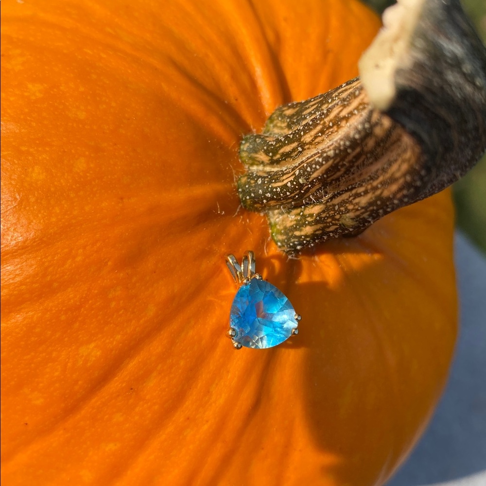 14K Gold Blue Topaz Pendant Set in Yellow Gold (Chain Not Included-Pendant Only)